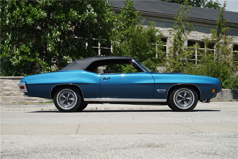1970 Pontiac GTO Convertible Blue