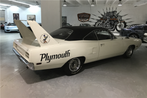 Plymouth Superbird White
