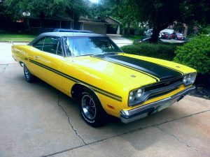 1970 Plymouth GTX 440 Front - Right