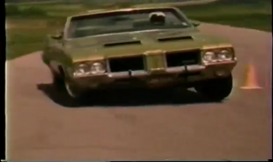 1971 Oldsmobile 442 Convertible W30 Runs the Pylon Course